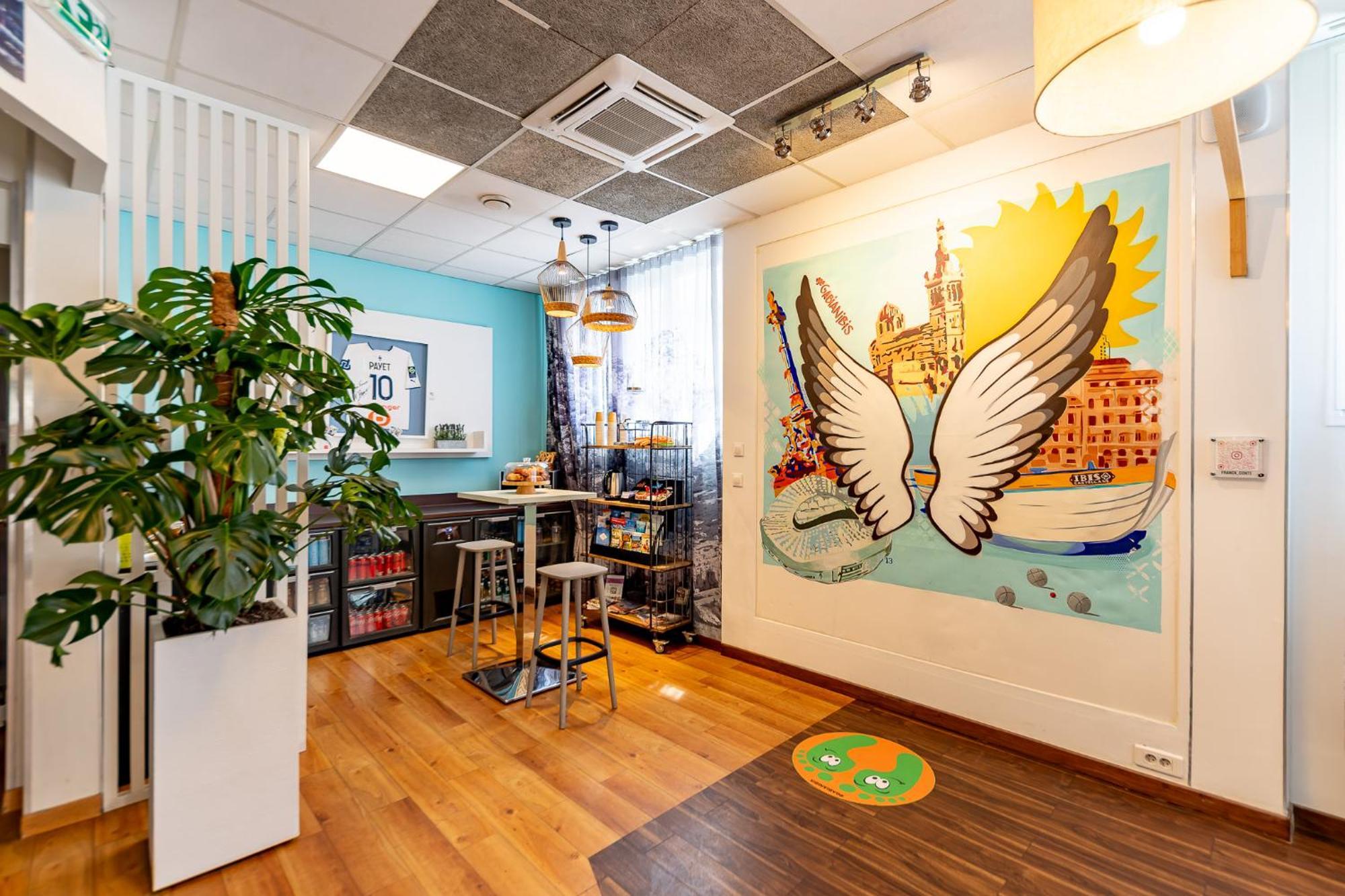 Ibis Styles Marseille Centre Prado Place Castellane Екстериор снимка